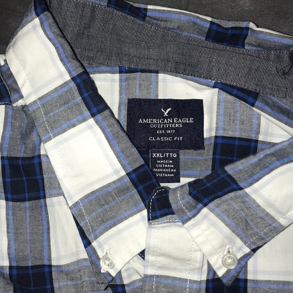 American Eagle button down - Picture 3 of 5